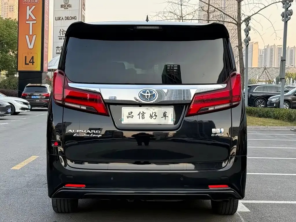 Toyota Alphard 2021 из CN, фото 10