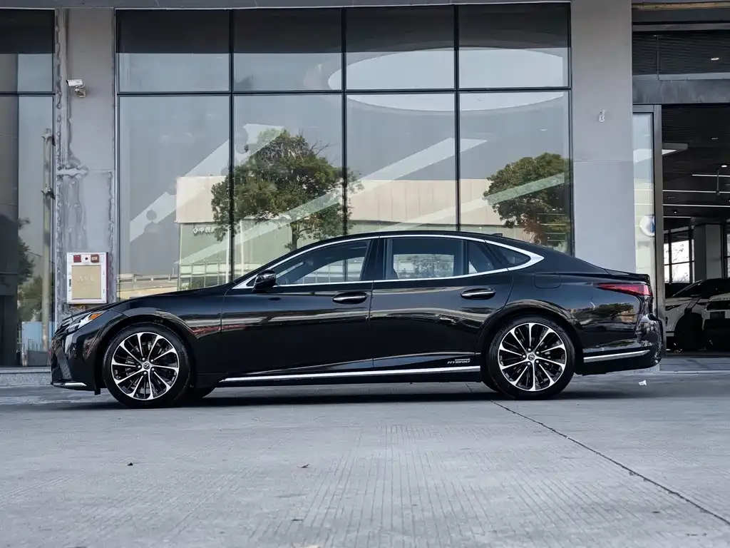 Lexus LS 2021 из CN, фото 7