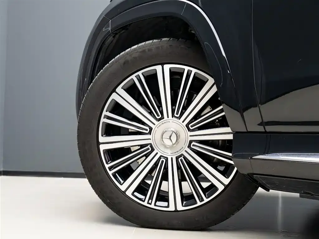 Mercedes-Benz GLS 2024 из CN, фото 8