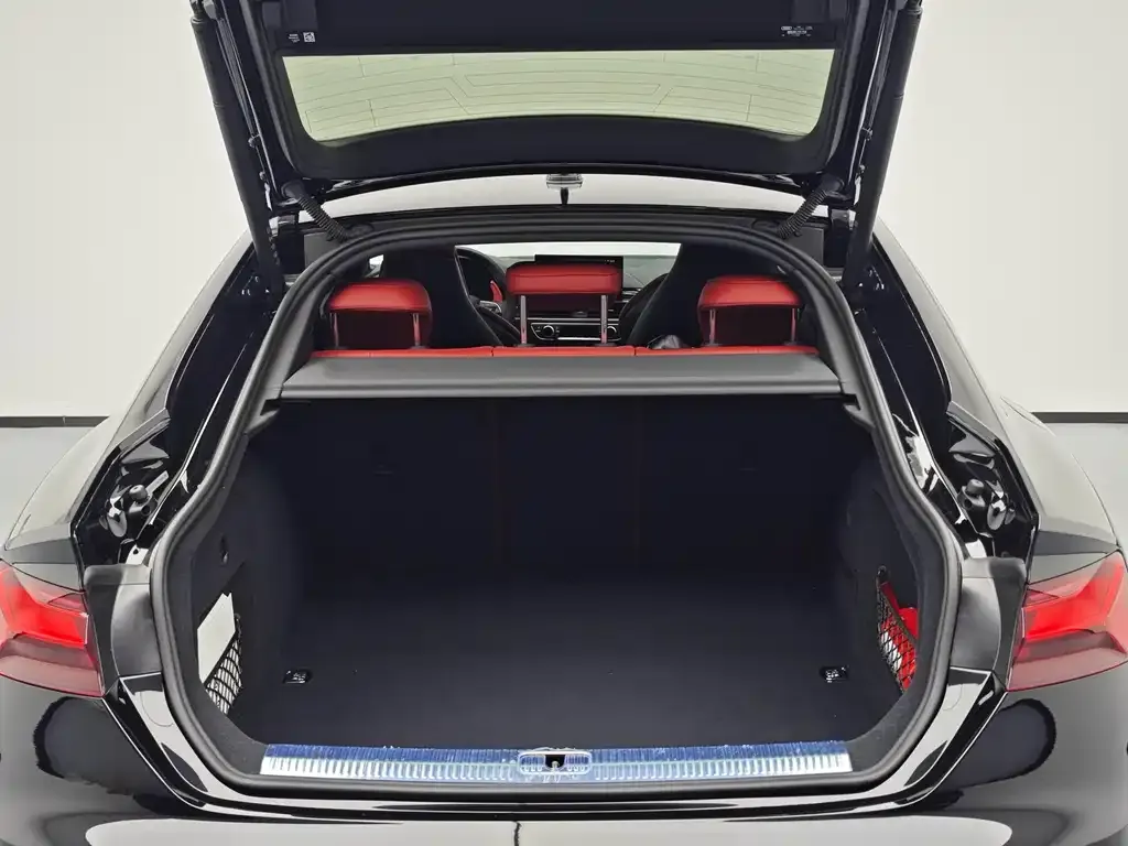 Audi S5 2024 из CN, фото 5