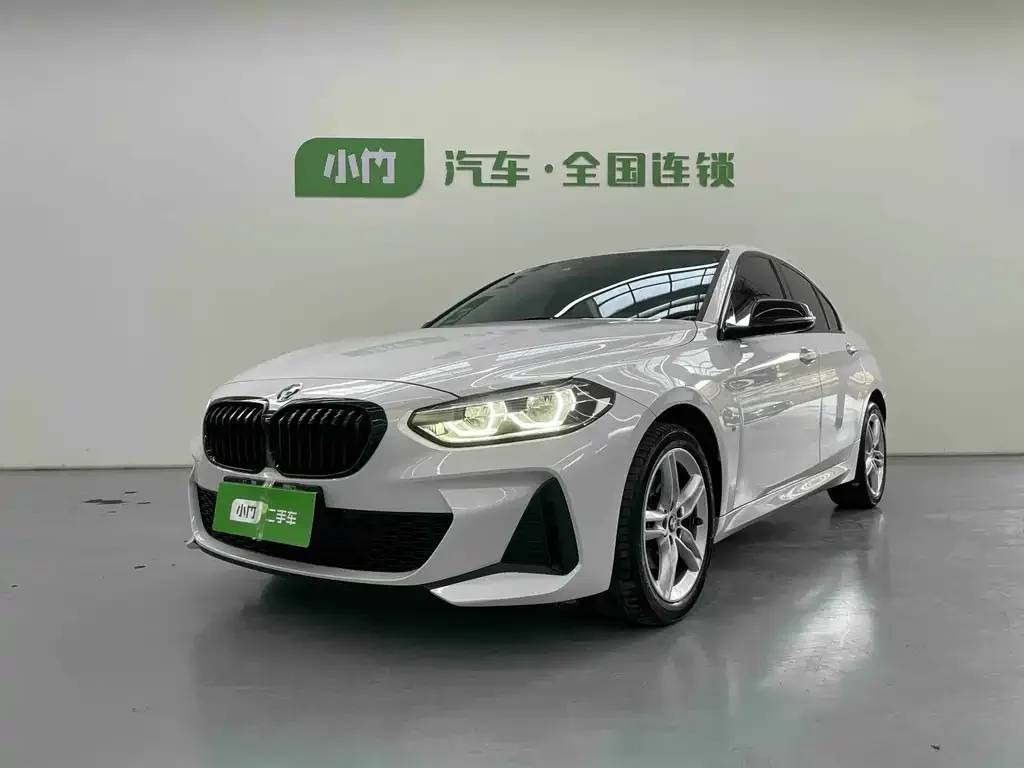 BMW 1 Series — фото 1