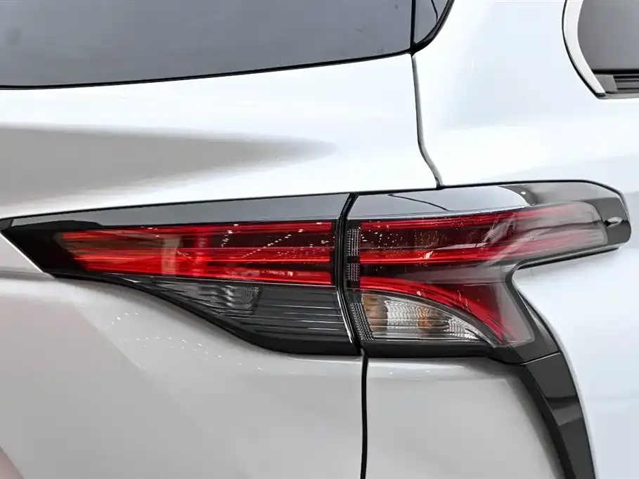 Toyota Sienna 2026 из CN, фото 6