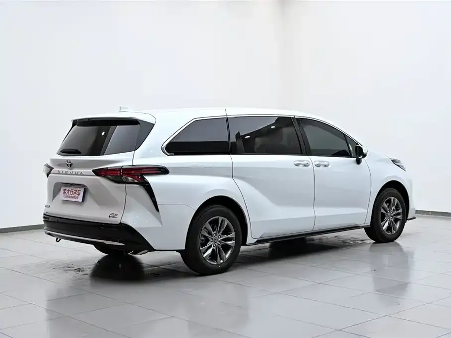 Toyota Sienna 2026 из CN, фото 9