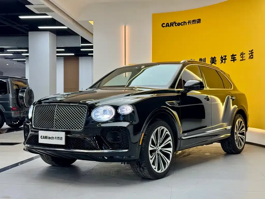 Bentley Bentayga 2022 из CN, фото 1