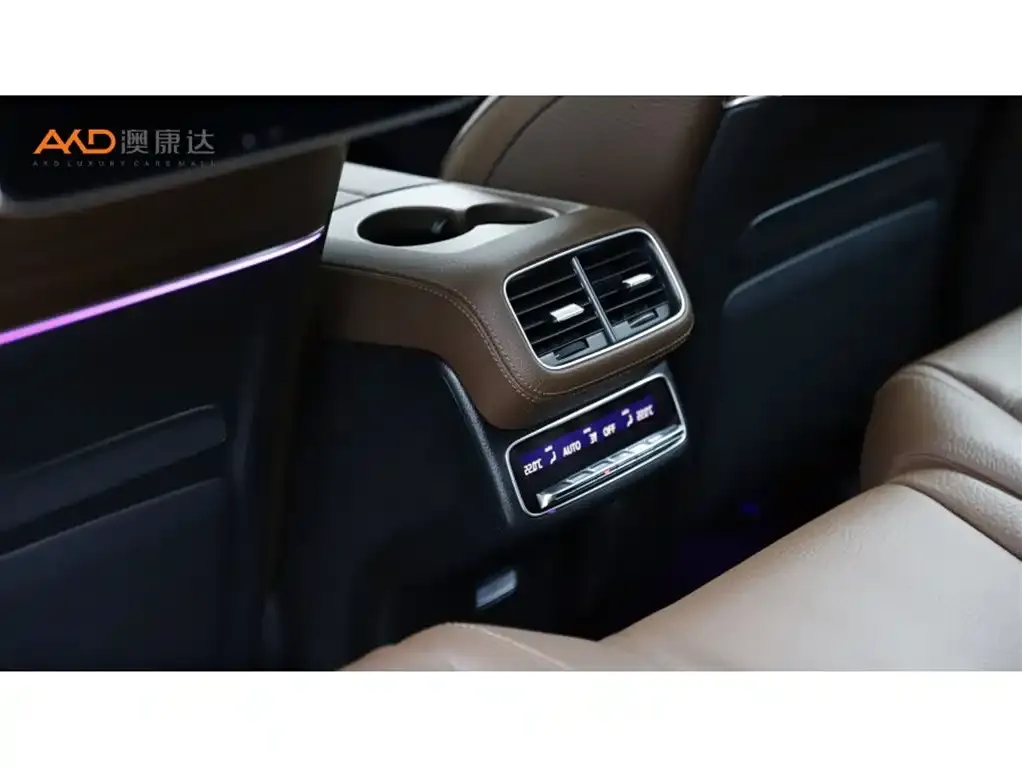 Mercedes-Benz GLS 2024 из CN, фото 10