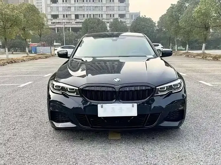 BMW 3 Series 2022 из CN, фото 3