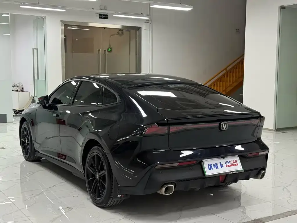 Changan UNI-V iDD 2023 из CN, фото 4