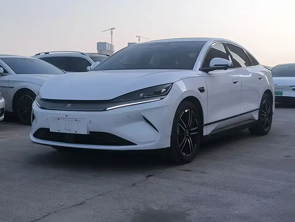 BYD Qin L 2025 из CN, фото 1