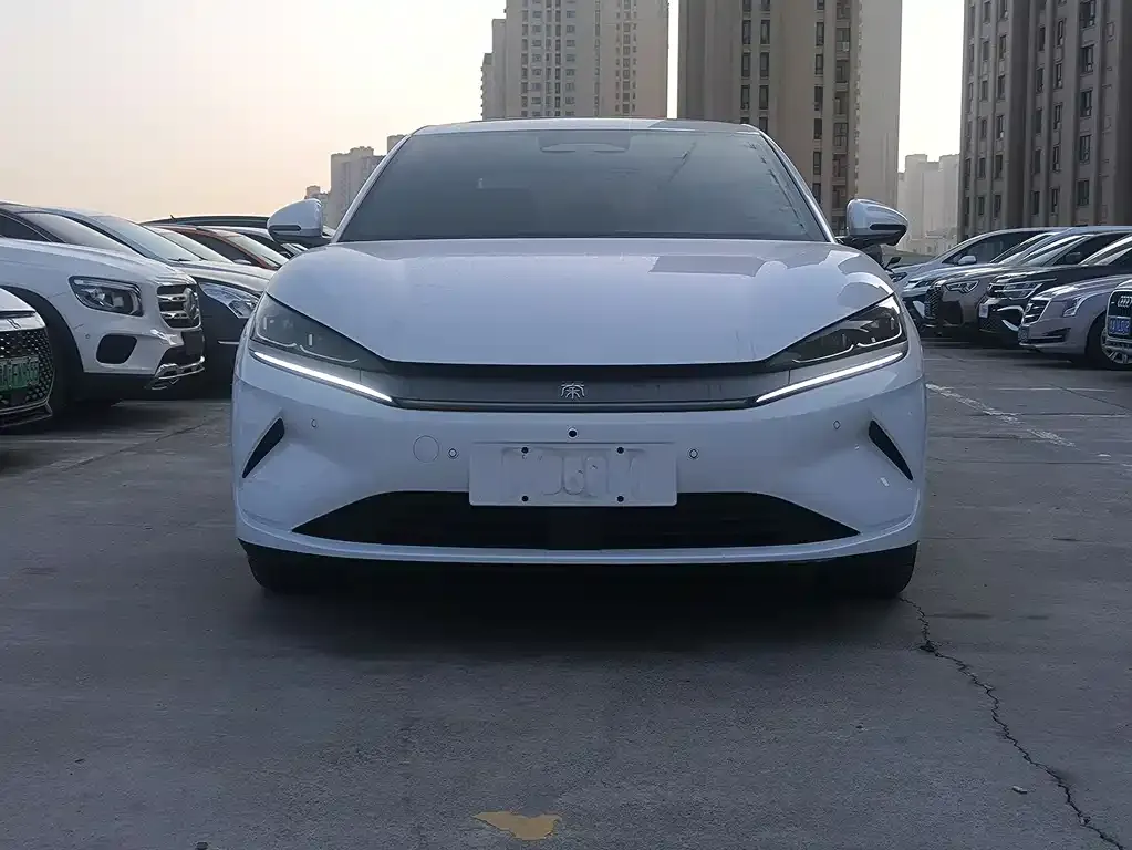 BYD Qin L 2025 из CN, фото 5