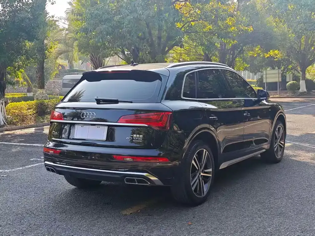 Audi Q5L 2022 из CN, фото 9