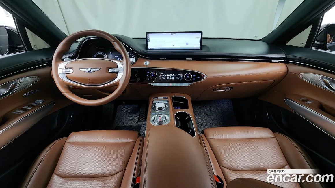 Genesis GV70 — фото 10