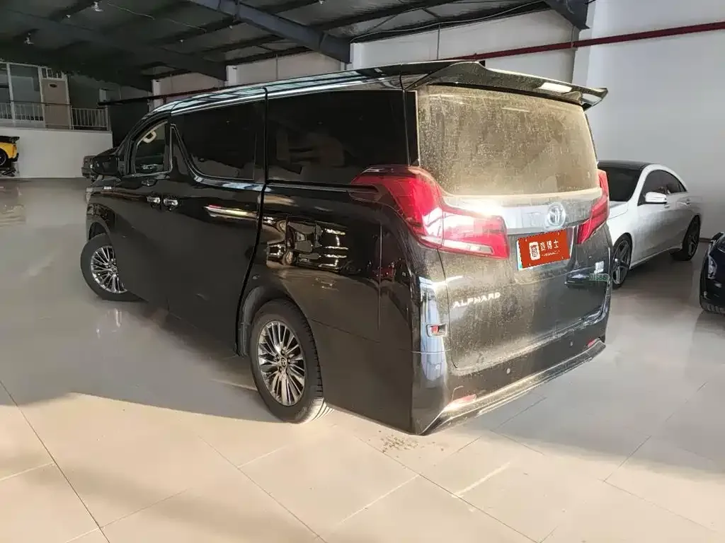 Toyota Alphard 2022 из CN, фото 6