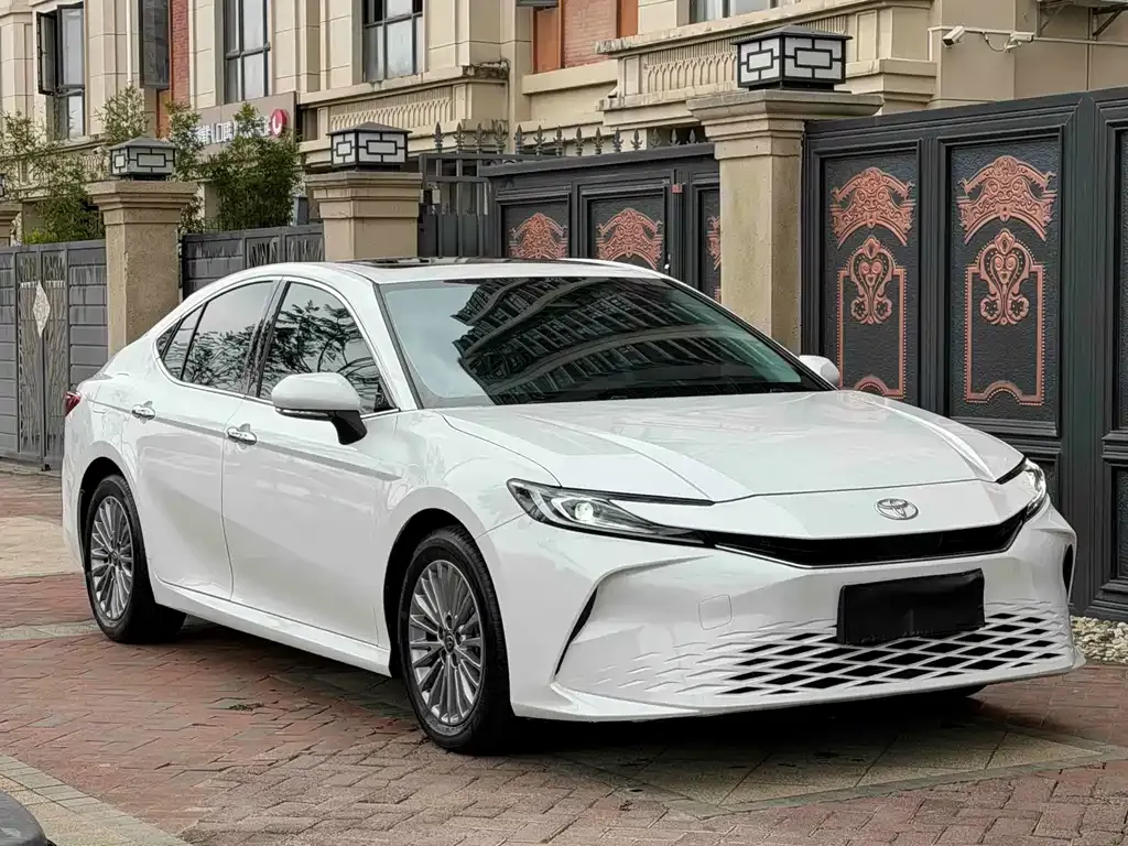 Toyota Camry 2025 из CN, фото 9