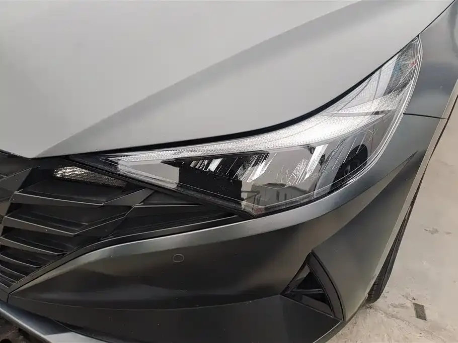 Hyundai Elantra 2022 из CN, фото 3