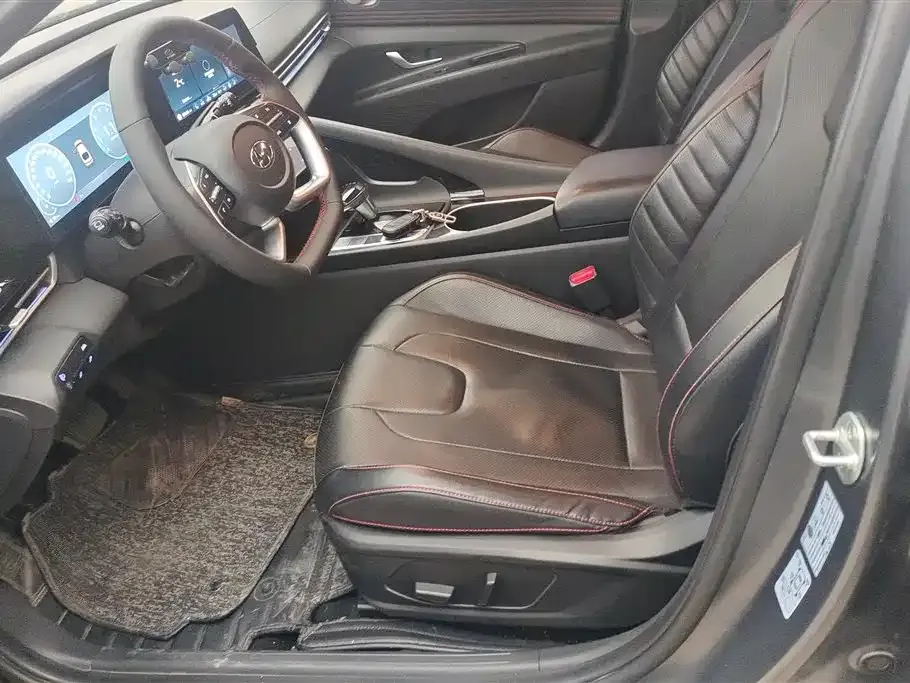 Hyundai Elantra 2022 из CN, фото 6