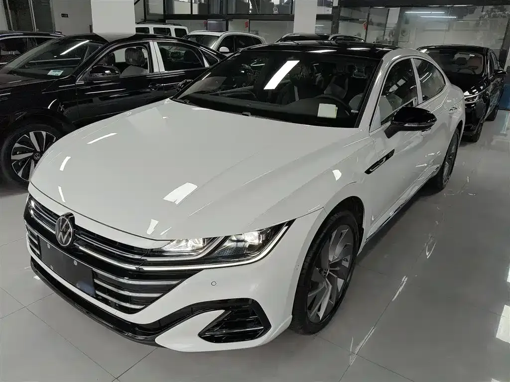 Volkswagen CC 2026 из CN, фото 1