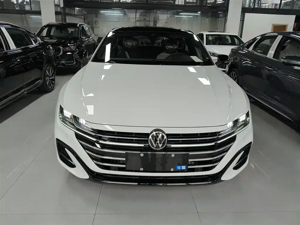 Volkswagen CC 2026 из CN, фото 8