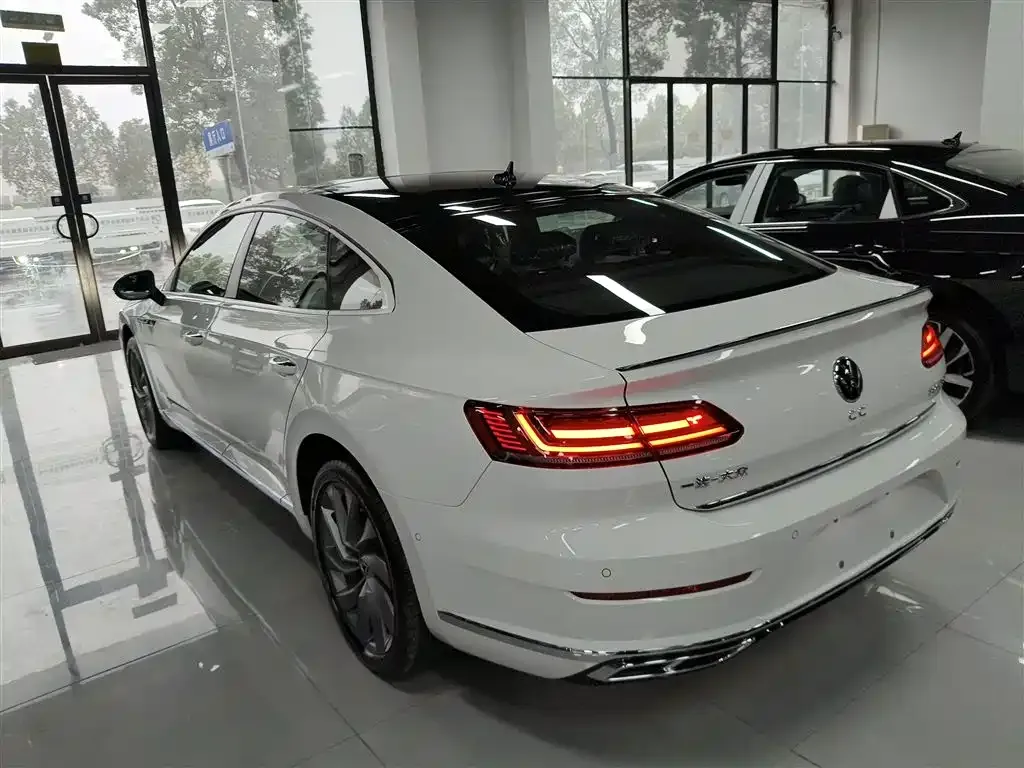 Volkswagen CC 2026 из CN, фото 3