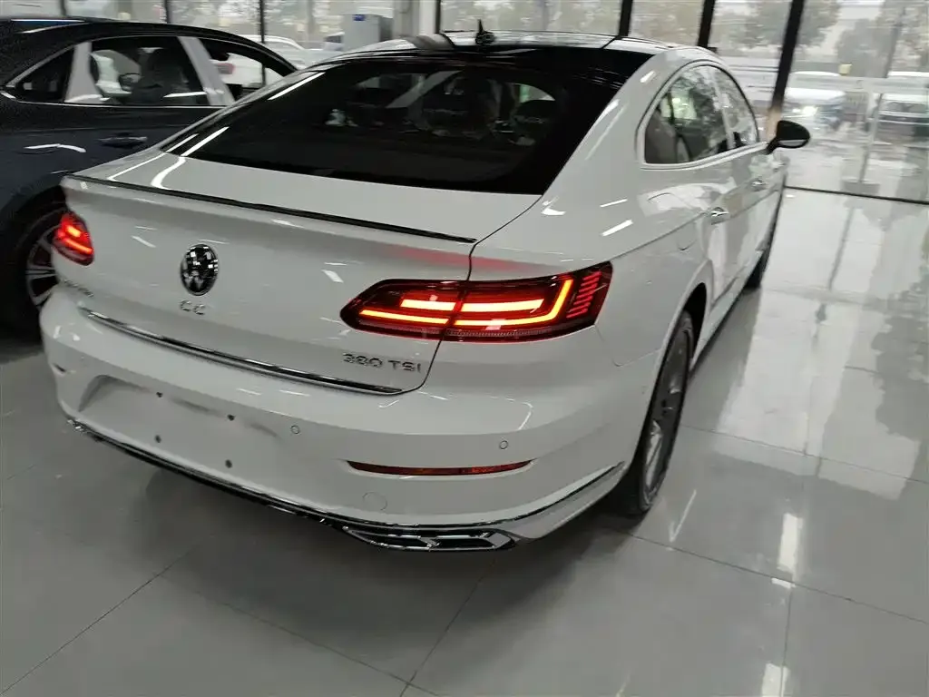 Volkswagen CC 2026 из CN, фото 10