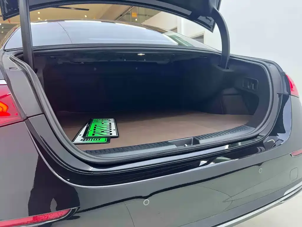 Mercedes-Benz E-Class New Energy — фото 10
