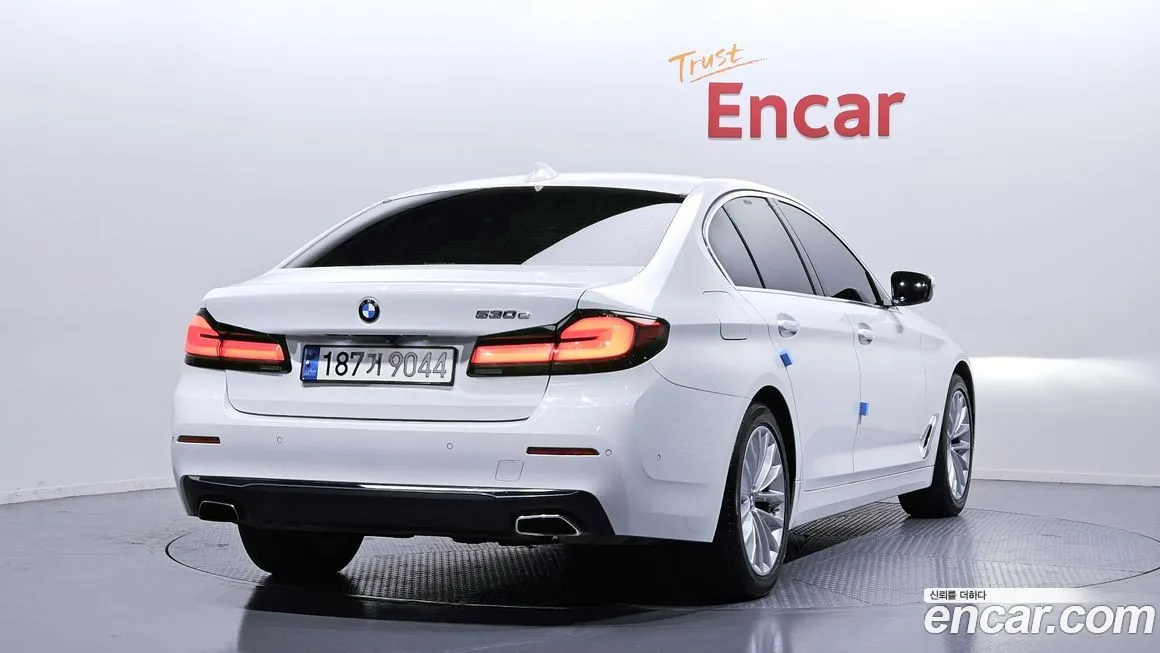 BMW 5-Series 2021 из KR, фото 5