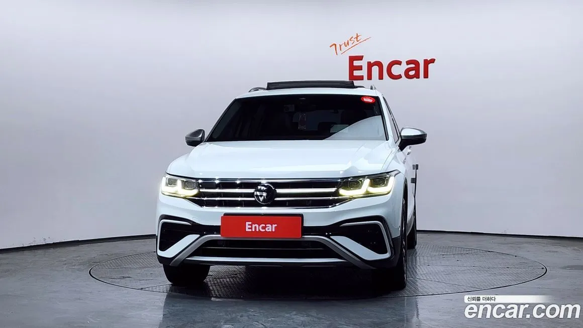 Volkswagen Tiguan 2022 из KR, фото 10