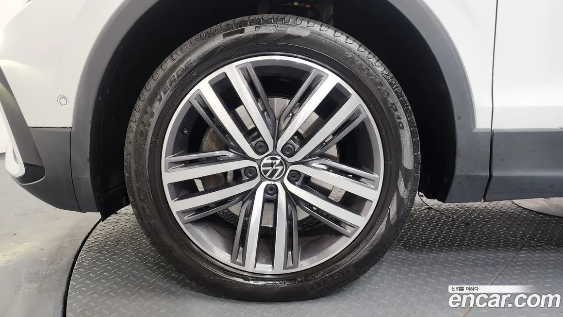 Volkswagen Tiguan 2022 из KR, фото 7