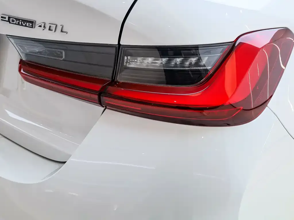 BMW i3 — фото 4