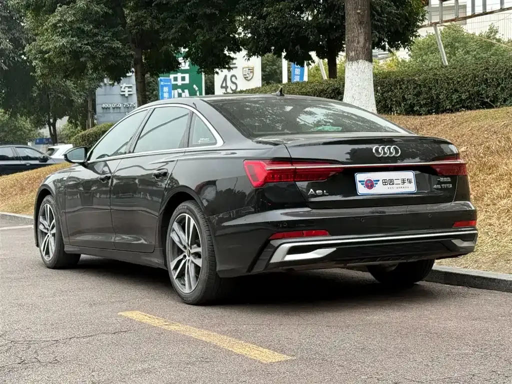Audi A6L 2024 из CN, фото 9
