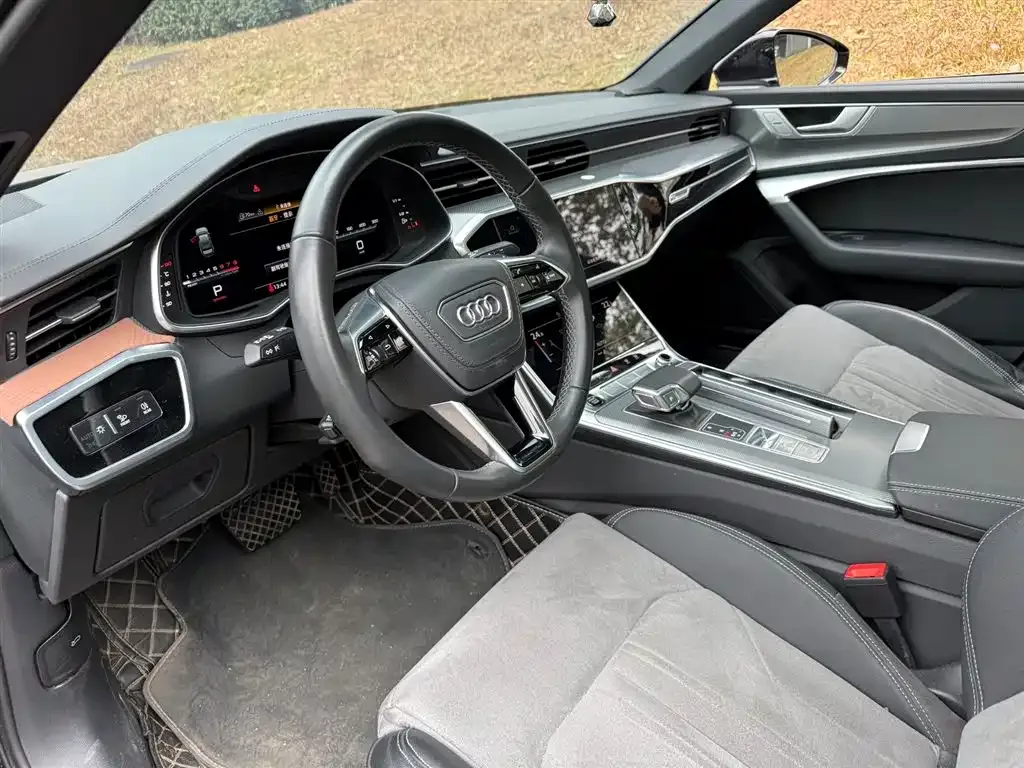 Audi A6L 2024 из CN, фото 2