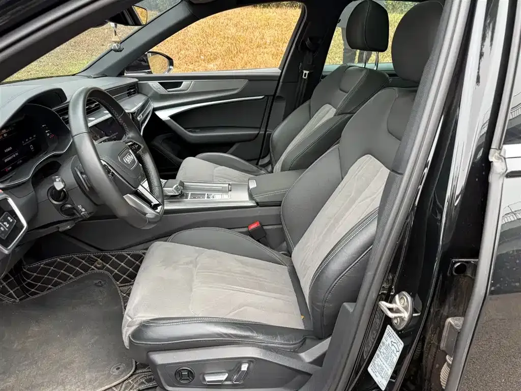 Audi A6L 2024 из CN, фото 3