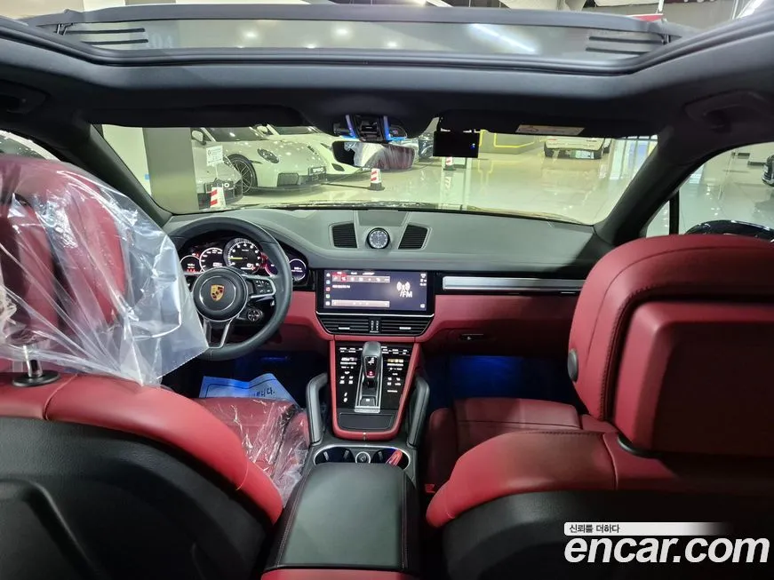 Porsche Cayenne 2023 из KR, фото 2