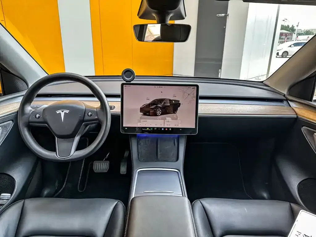 Tesla Model Y 2022 из CN, фото 2