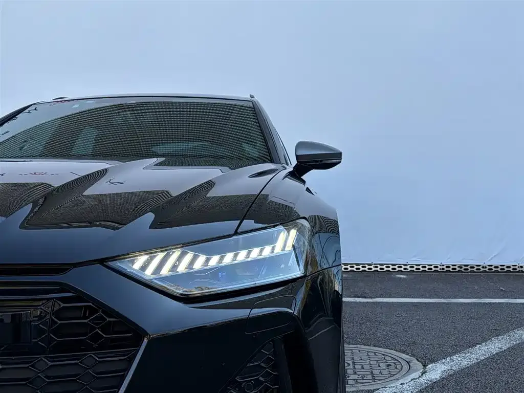 Audi RS 6 2025 из CN, фото 3