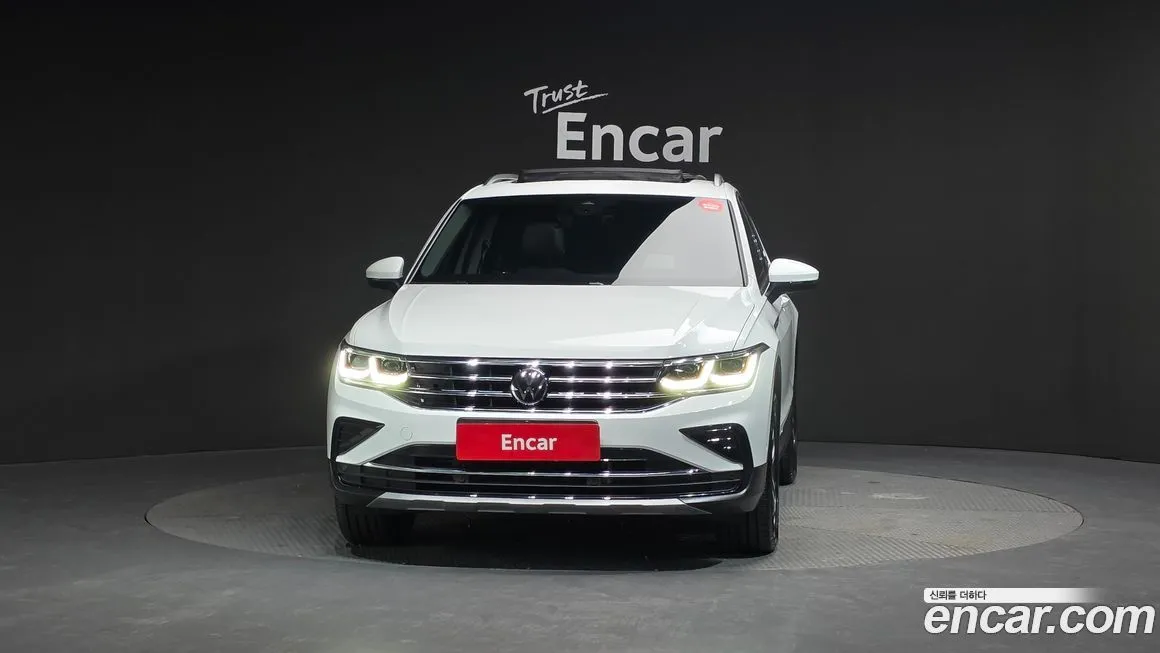 Volkswagen Tiguan — фото 6