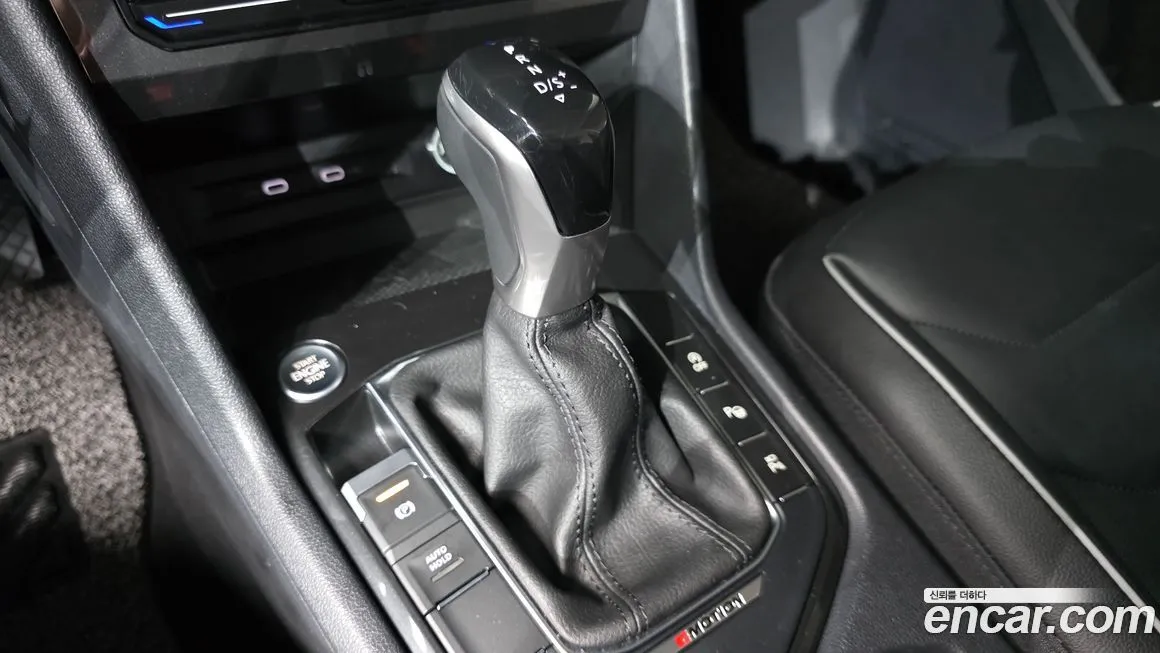 Volkswagen Tiguan — фото 7