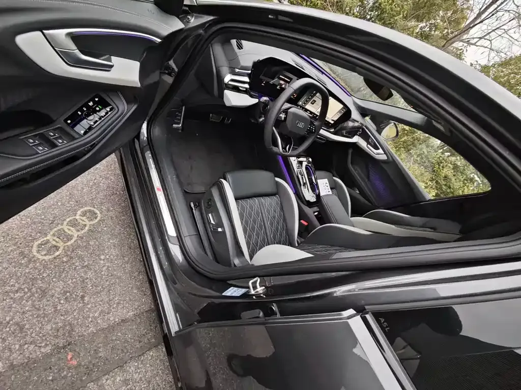 Audi A5L 2025 из CN, фото 4