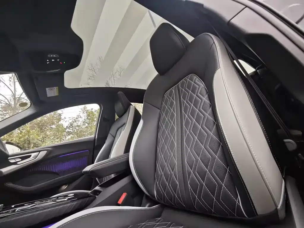 Audi A5L 2025 из CN, фото 5