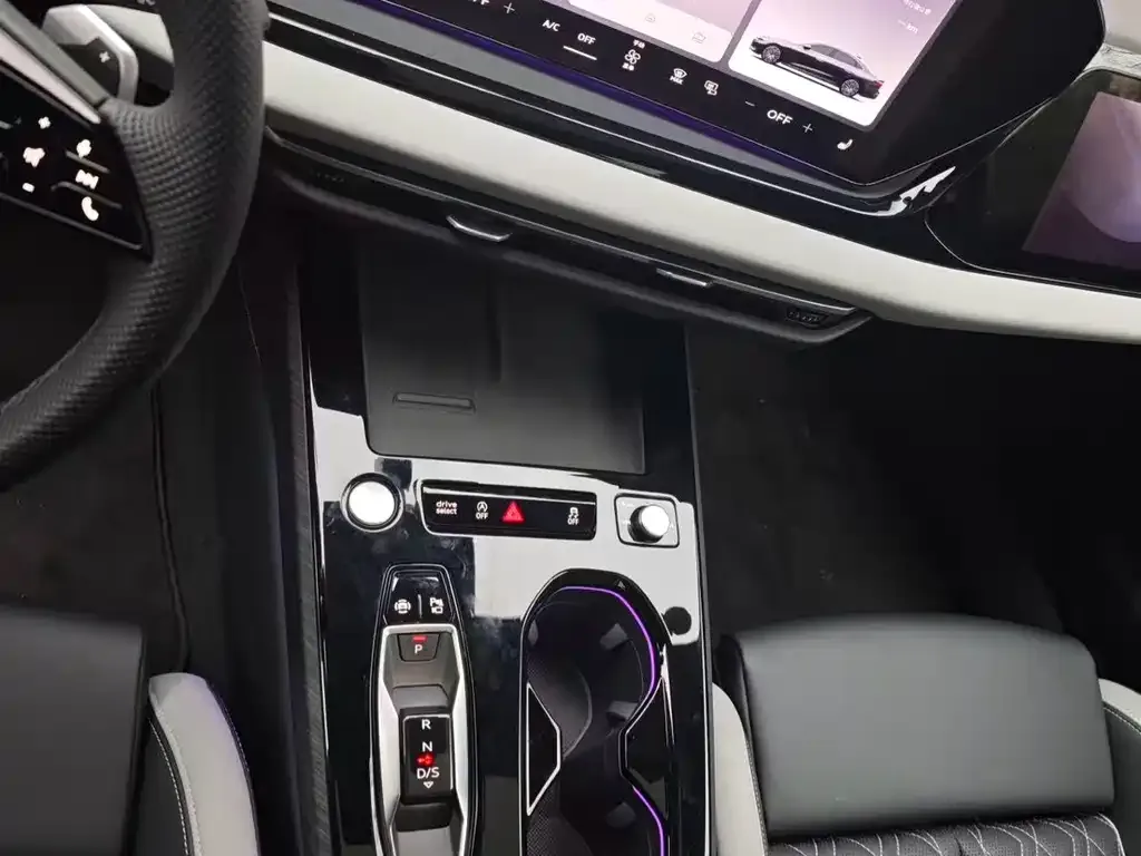 Audi A5L 2025 из CN, фото 2