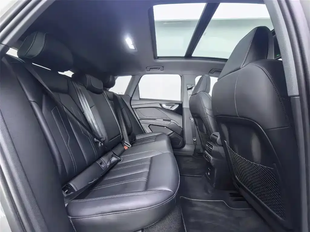 Audi Q4 e-tron 2024 из CN, фото 10