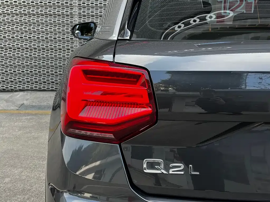 Audi Q2L e-tron 2022 из CN, фото 7