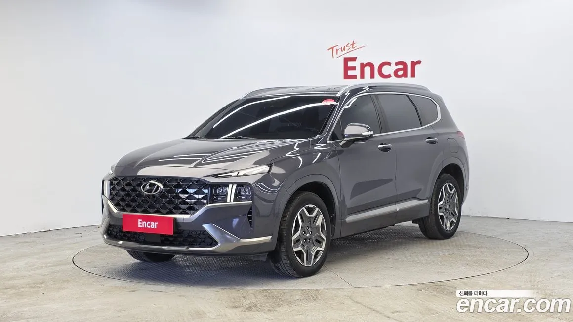 Hyundai Santafe — фото 1
