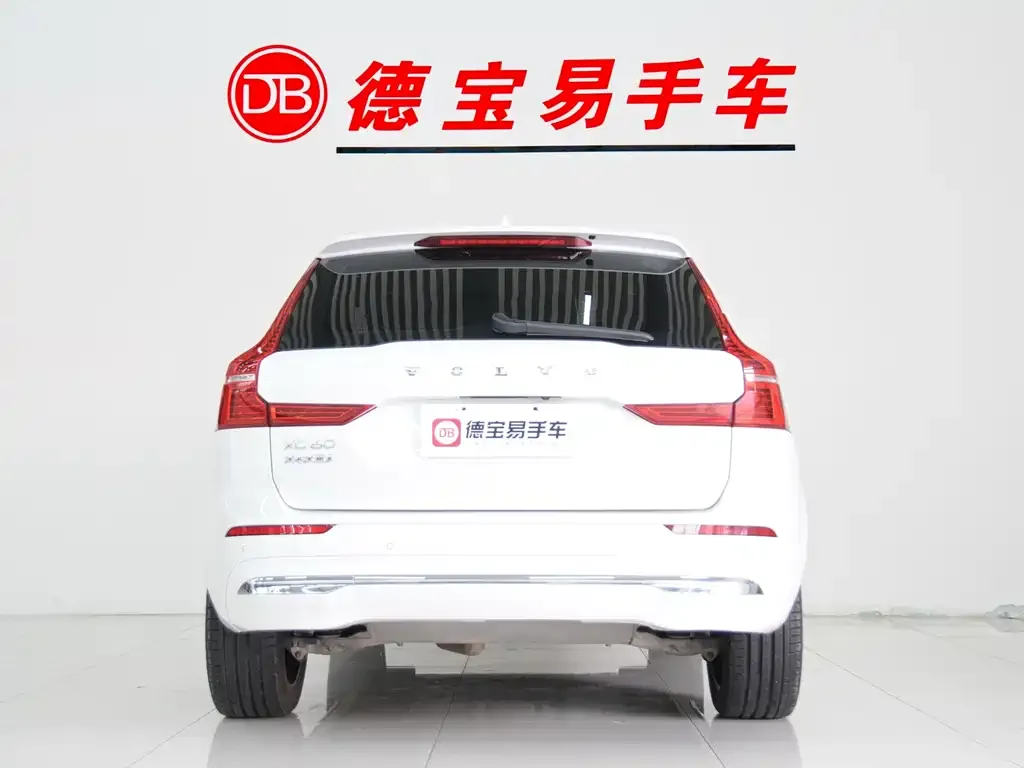 Volvo XC60 PHEV 2024 из CN, фото 4