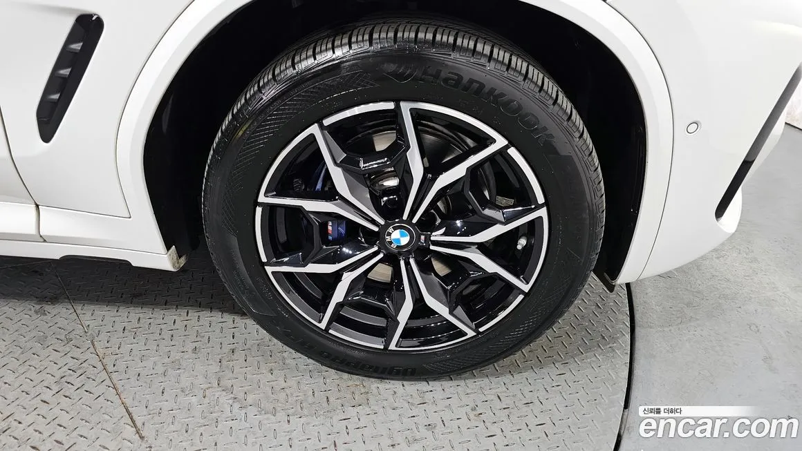 BMW X4 2022 из KR, фото 9