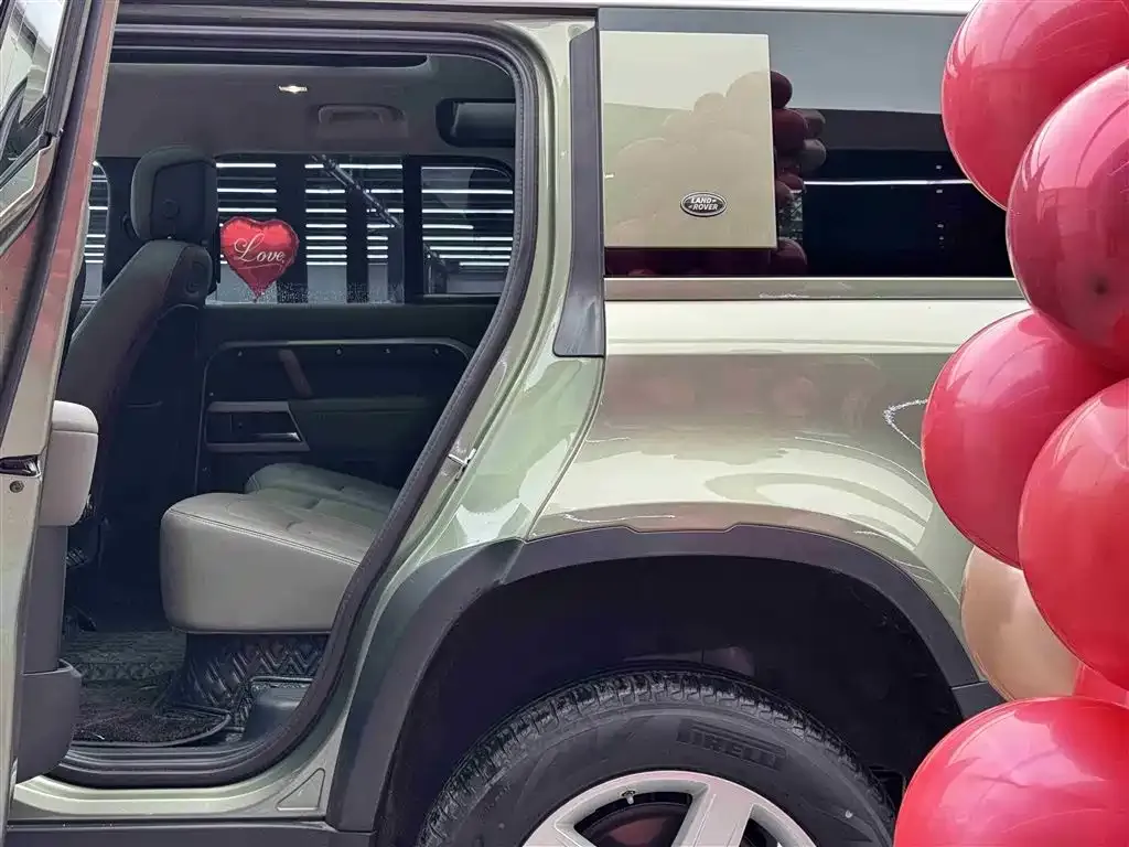 Land Rover Defender — фото 4