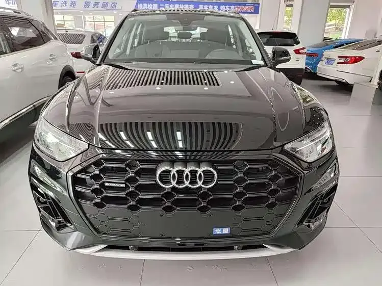 Audi Q5L 2022 из CN, фото 7