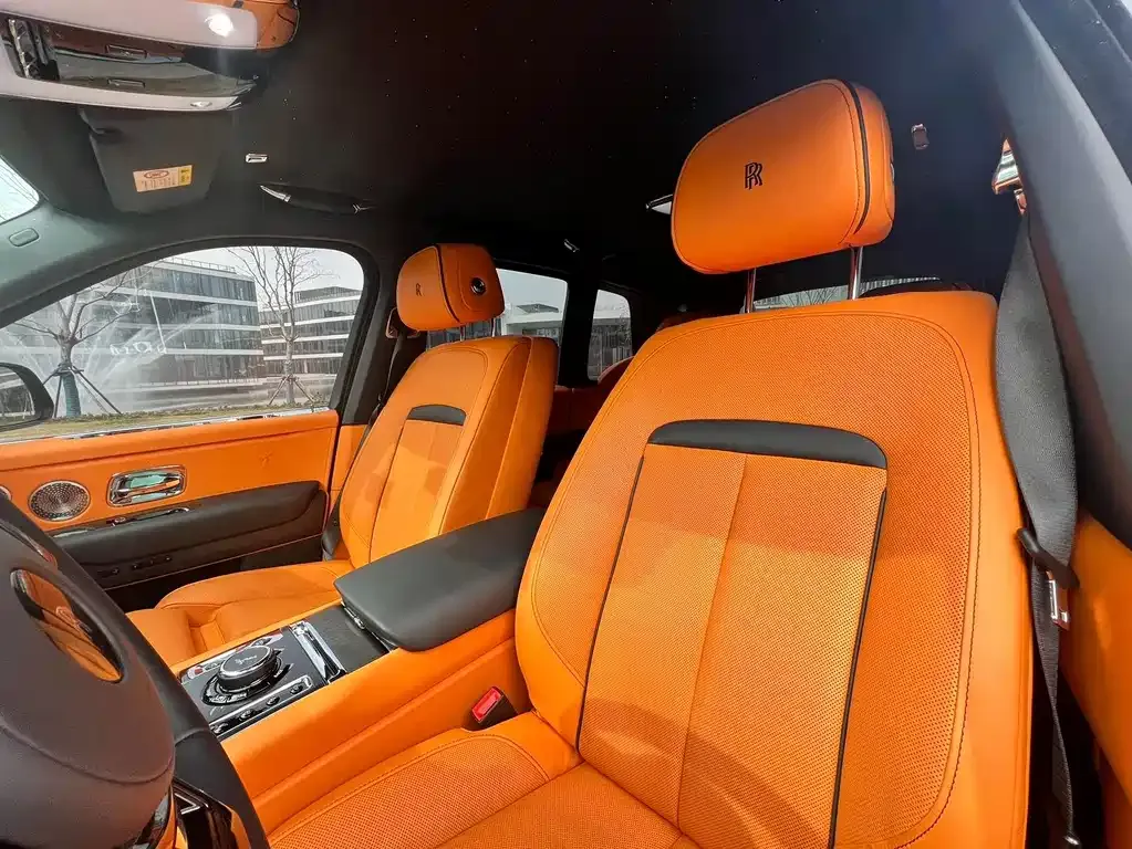 Rolls-Royce Cullinan 2021 из CN, фото 4