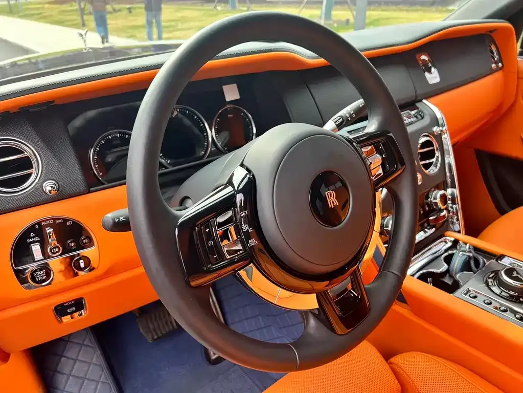 Rolls-Royce Cullinan 2021 из CN, фото 3