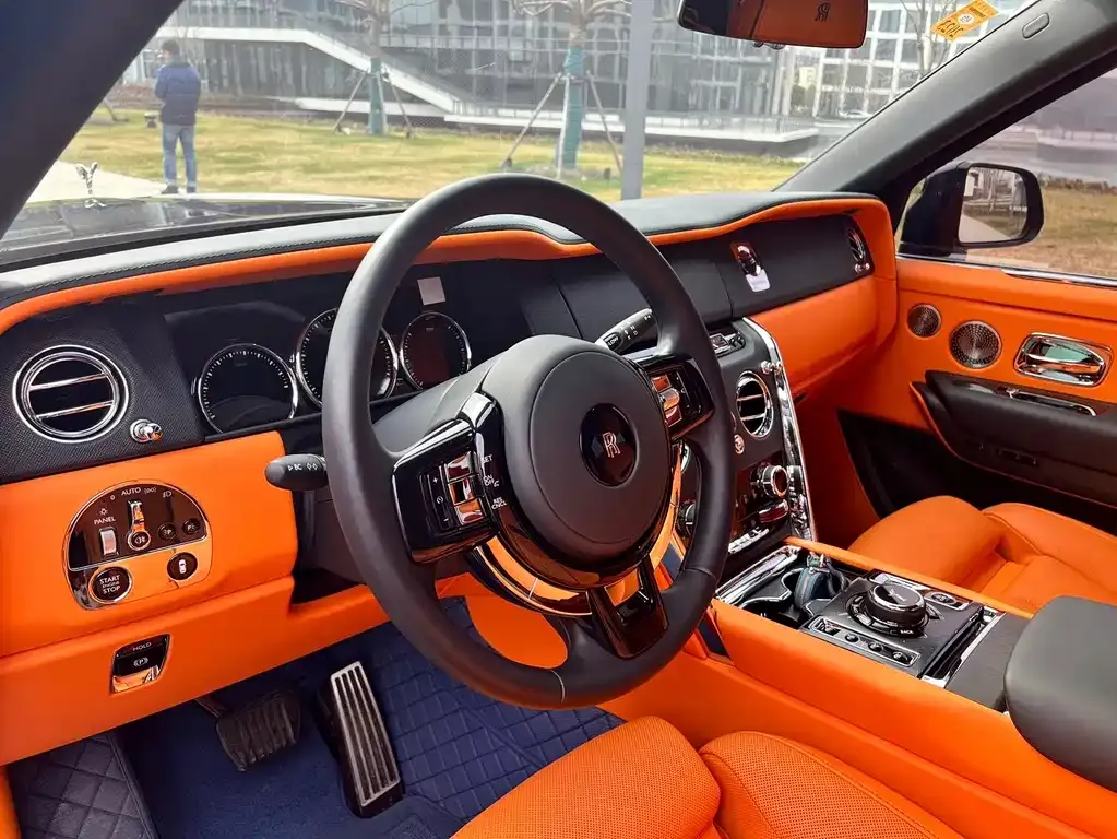 Rolls-Royce Cullinan 2021 из CN, фото 8