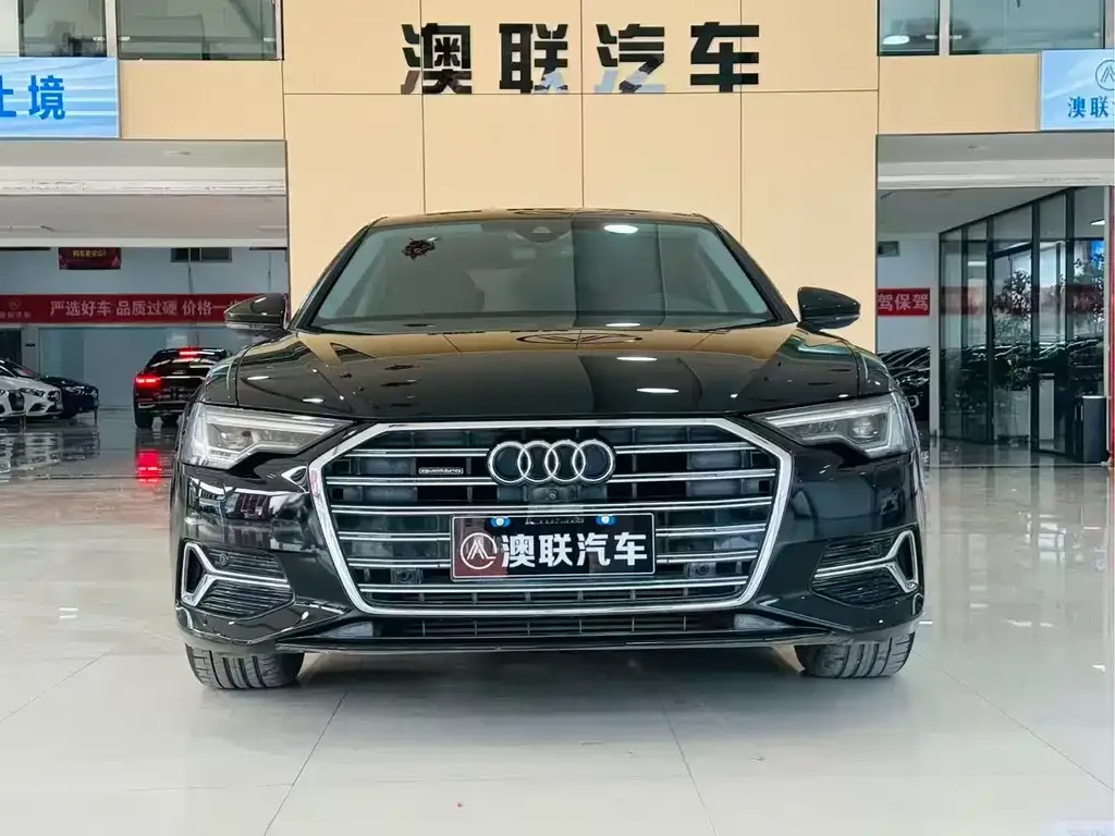 Audi A6L 2023 из CN, фото 4